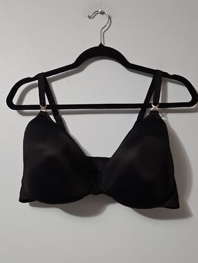 Realfit Bra Black Smooth Underwire Bra - Women Intimates Size 10/40